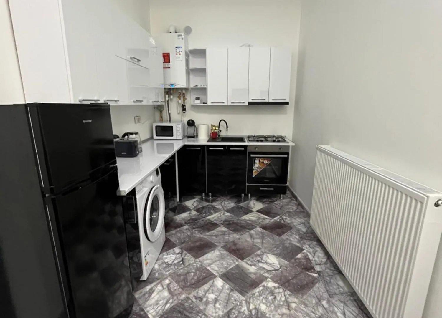 בוקרשט Historical Central Apartment 0*,  רומניה